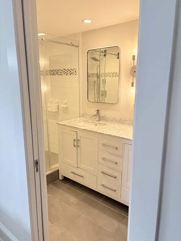 3 bed, 2 bath apartment for rent at 91 Eliot St, Chestnut Hill — photo 14 of 16