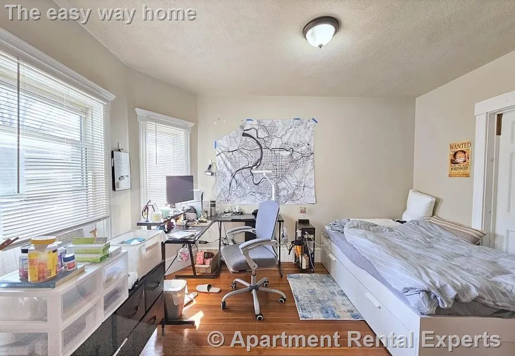3 bed, 1 bath apartment for rent at 91 Frederick Ave, Tufts — photo 14 of 17