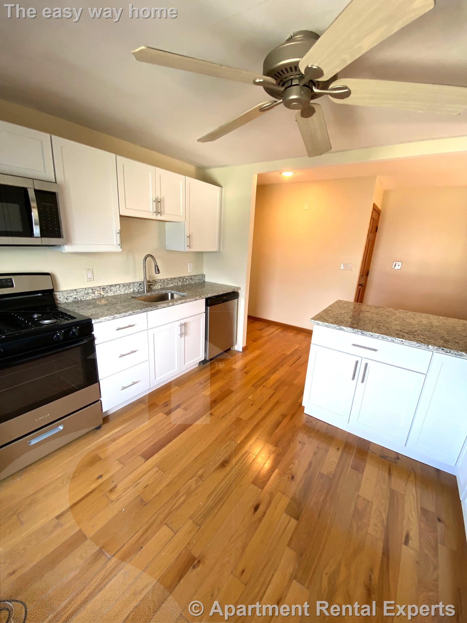 3 bed, 1 bath apartment for rent at 91 Glen St Unit 3, Sullivan Square — photo 4 of 16