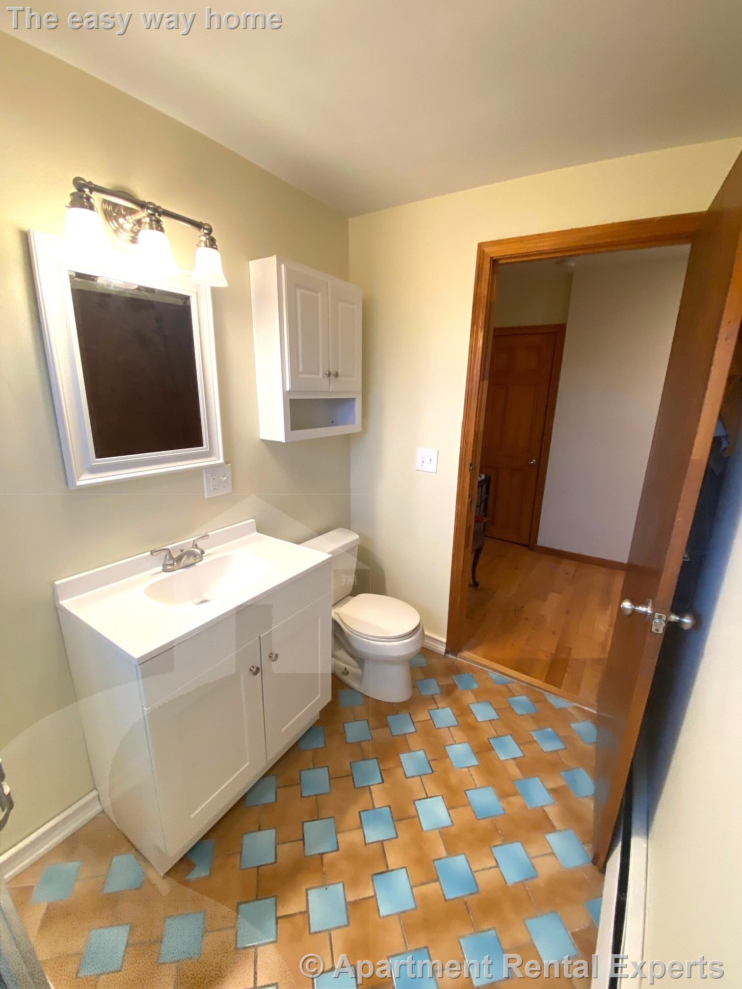3 bed, 1 bath apartment for rent at 91 Glen St Unit 3, Sullivan Square — photo 14 of 16