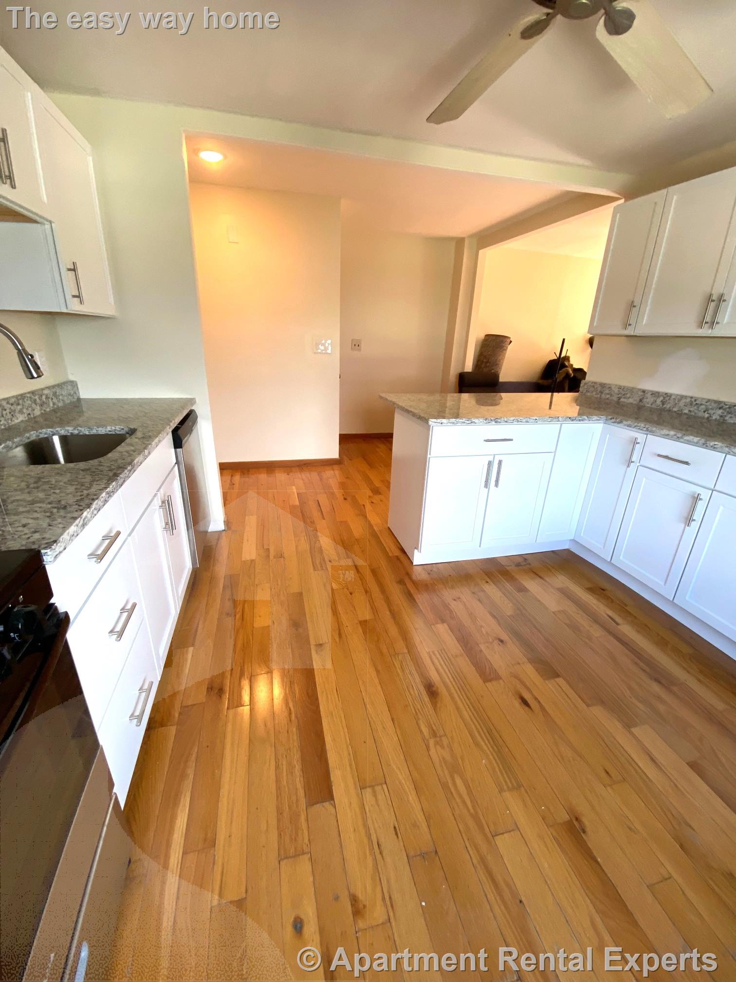 3 bed, 1 bath apartment for rent at 91 Glen St Unit 3, Sullivan Square — photo 2 of 16