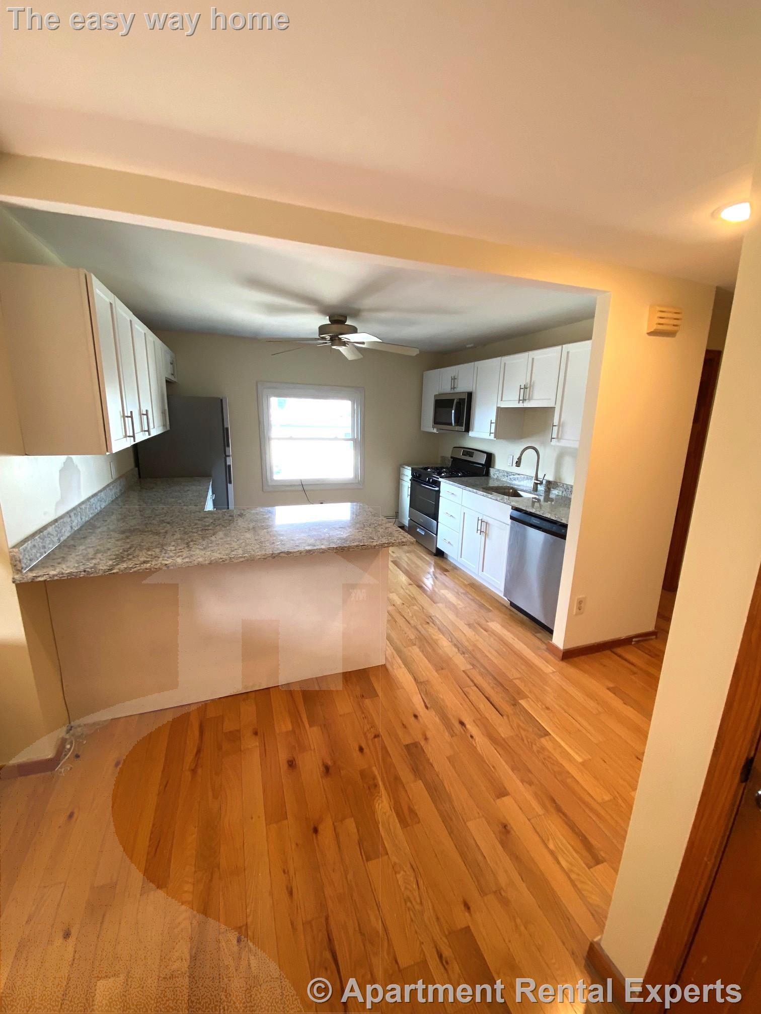3 bed, 1 bath apartment for rent at 91 Glen St Unit 3, Sullivan Square — photo 6 of 16