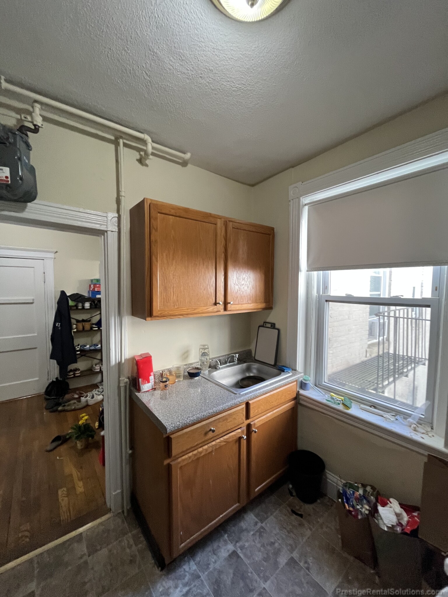 1 split bed, 1 bath apartment for rent at 91 Gordon St Unit 12, Brighton — photo 7 of 9