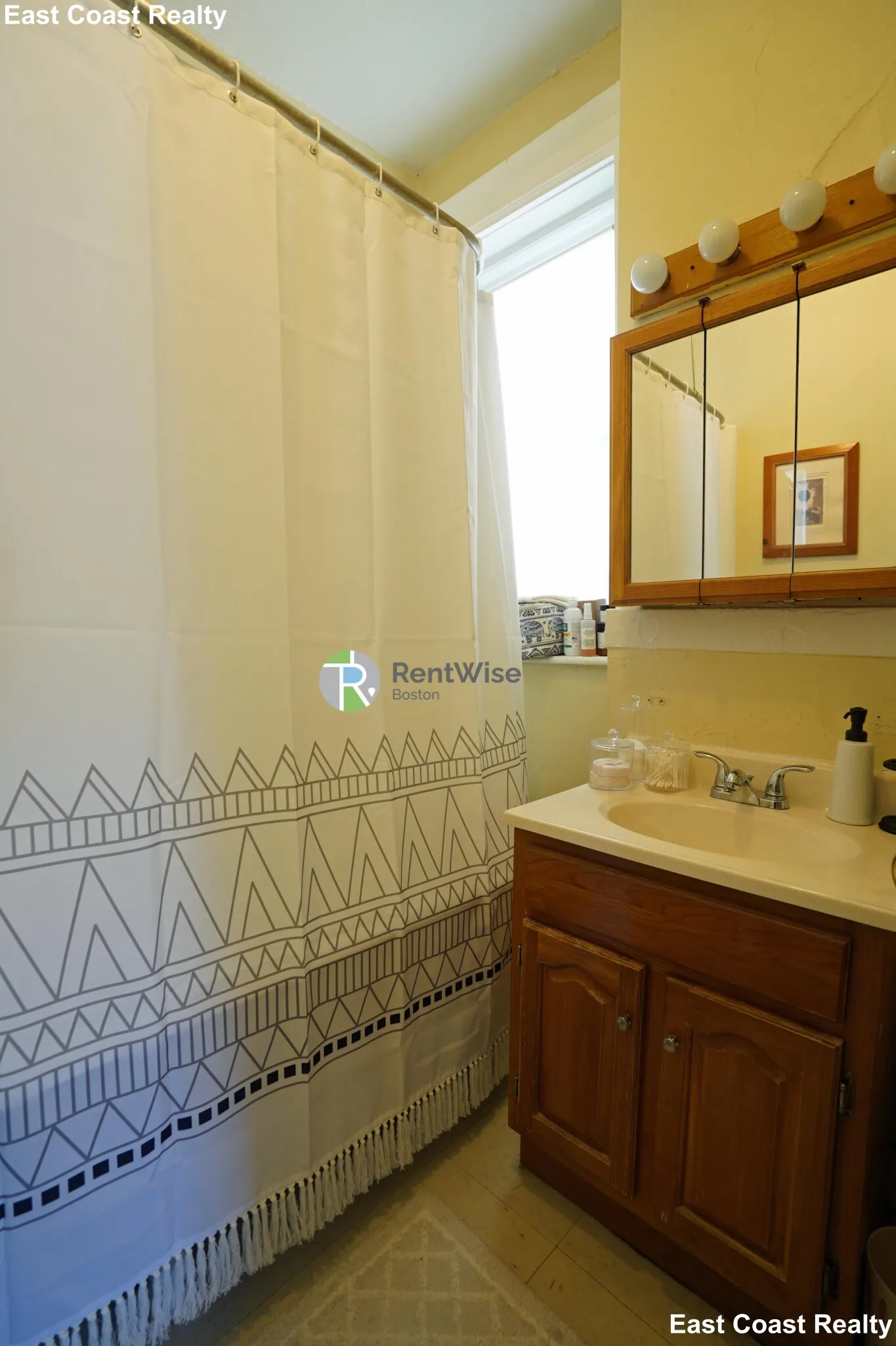 1 bed, 1 bath apartment for rent at 91 Gordon St Unit 19, Brighton — photo 14 of 19