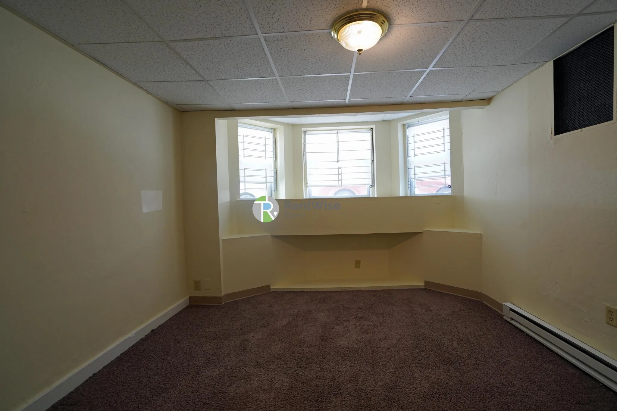 3 bed, 1 bath apartment for rent at 91 Gordon St Unit 20a, Brighton — photo 12 of 21