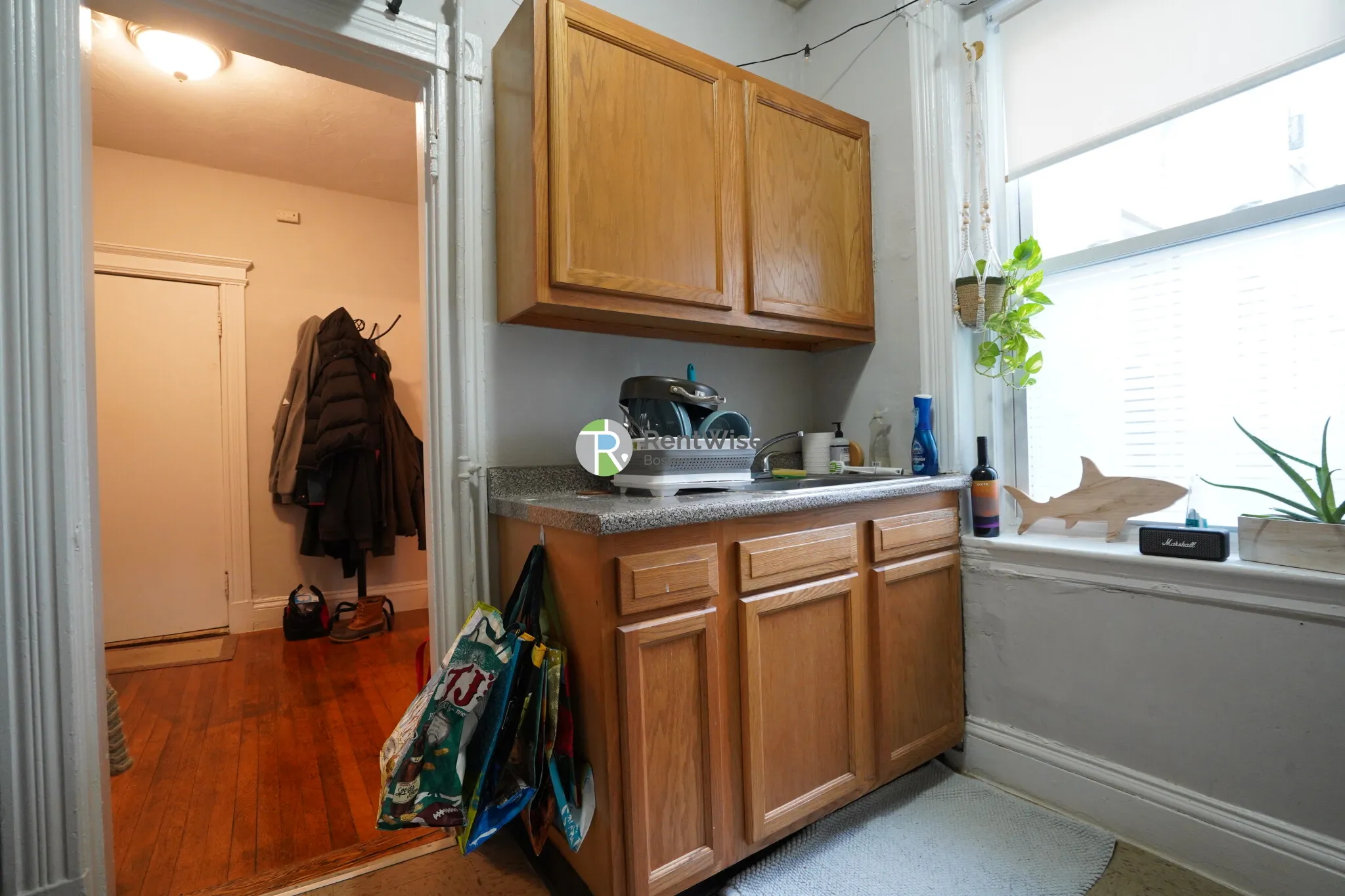 1 bed, 1 bath apartment for rent at 91 Gordon St Unit 6, Brighton — photo 8 of 16