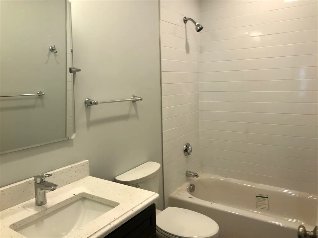 3 bed, 2 bath apartment for rent at 91 Grant St Unit 3, Assembly Square — photo 17 of 20