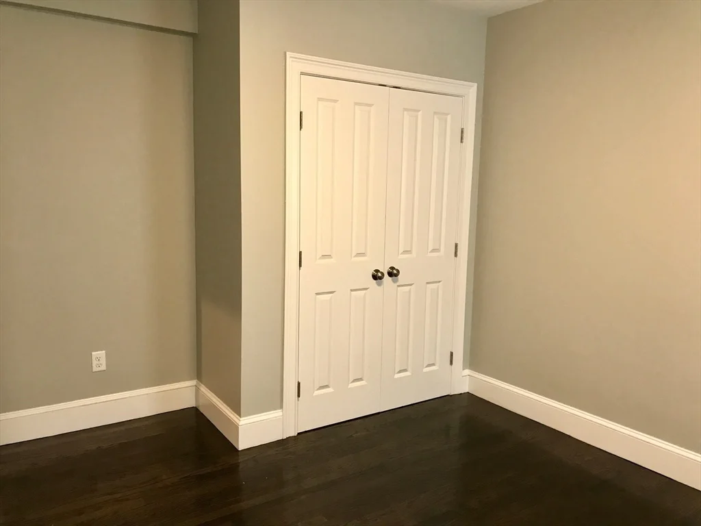 3 bed, 2 bath apartment for rent at 91 Grant St Unit 3, Assembly Square — photo 9 of 20