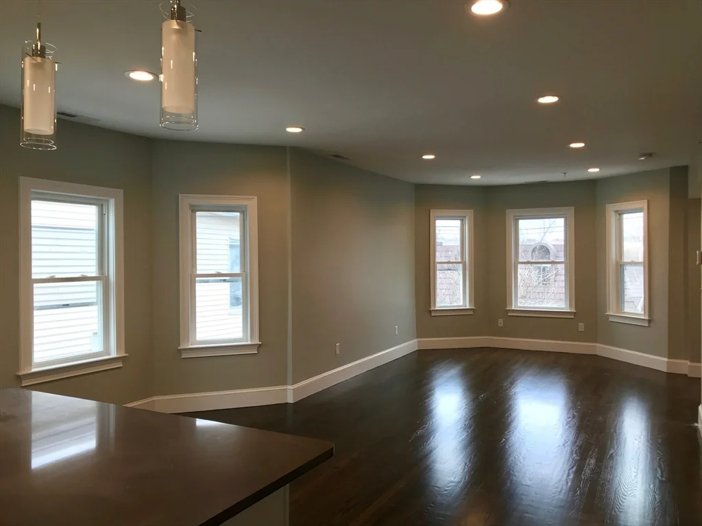 3 bed, 2 bath apartment for rent at 91 Grant St Unit 3, Assembly Square — photo 11 of 20