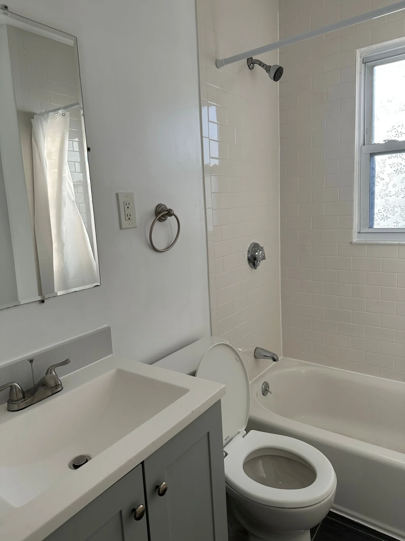 3 bed, 1 bath apartment for rent at 91 Homes Ave Unit 2, Dorchester — photo 12 of 12