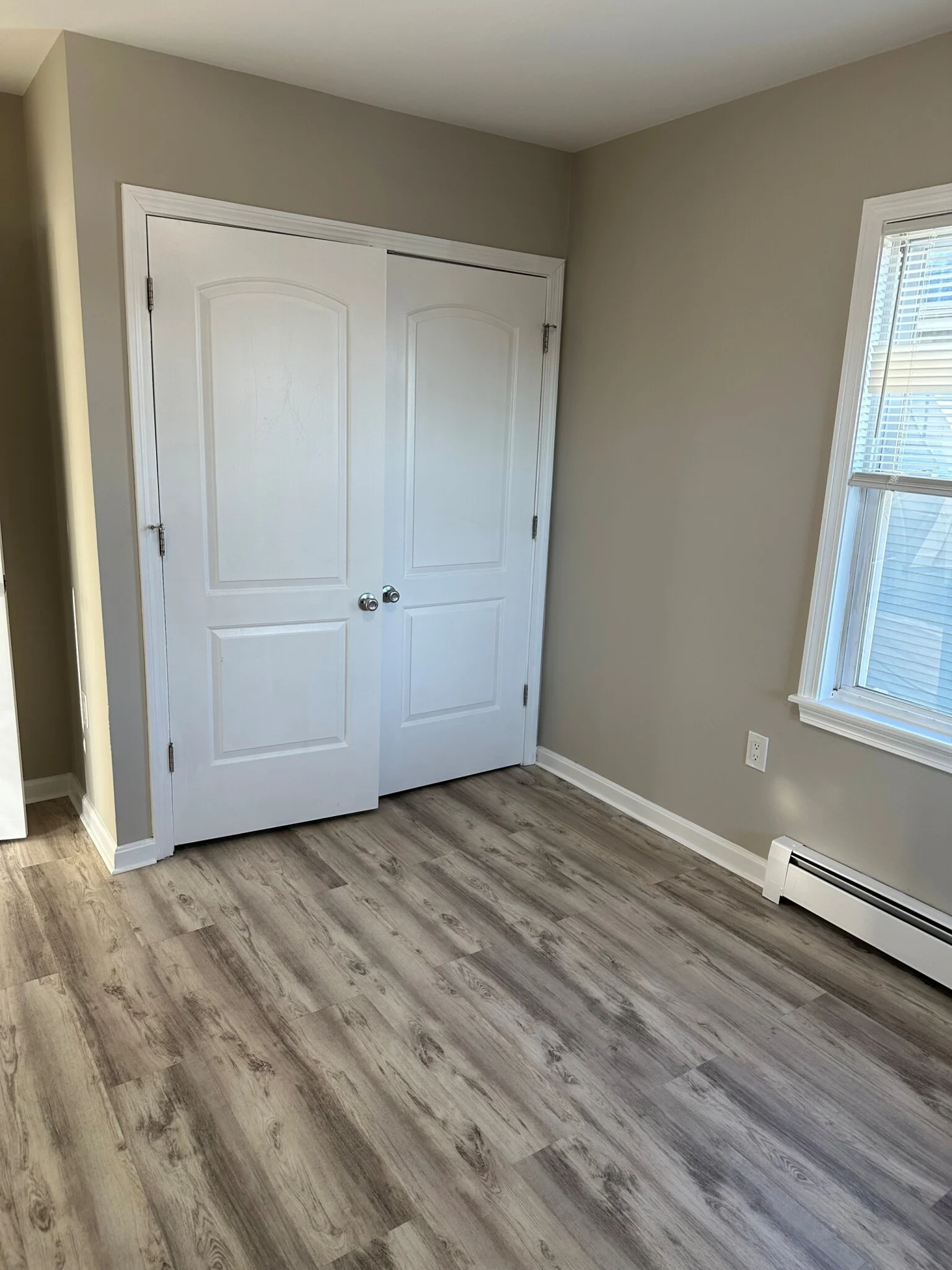 3 bed, 1 bath apartment for rent at 91 Homes Ave Unit 2, Dorchester — photo 5 of 12