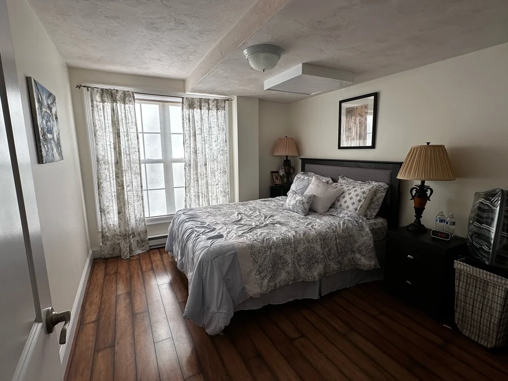 2 bed, 3 bath apartment for rent at 91 Kendall Unit 91, Bedford — photo 5 of 24