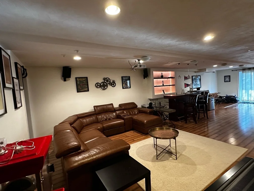 2 bed, 3 bath apartment for rent at 91 Kendall Unit 91, Bedford — photo 9 of 24