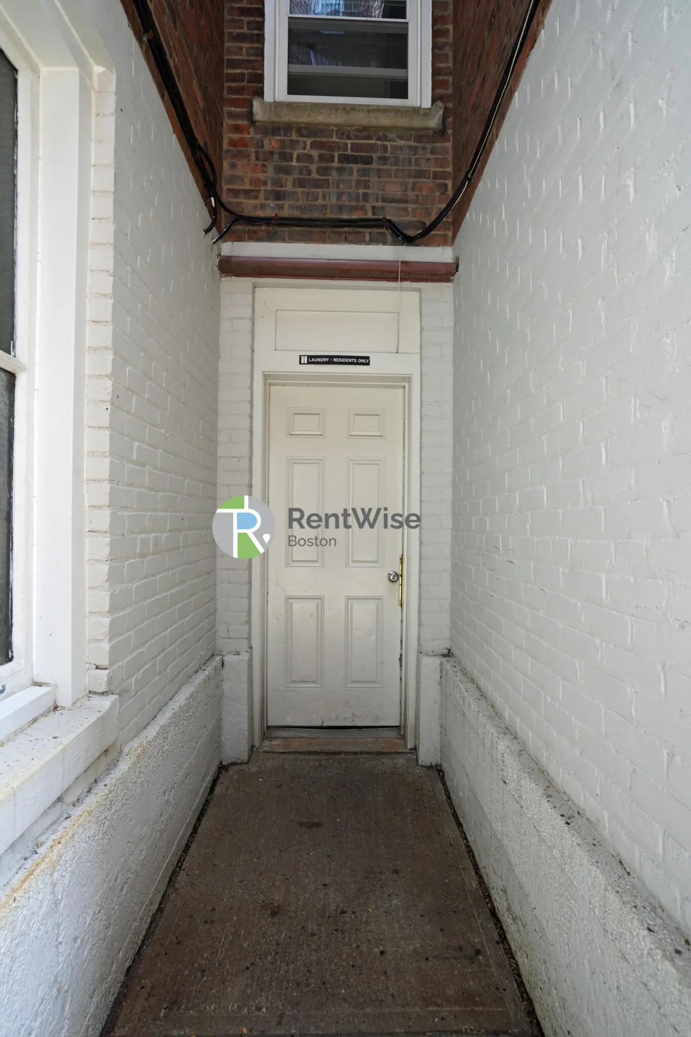 Studio bed, 1 bath apartment for rent at 91 Kilmarnock St Unit 12, Fenway — photo 3 of 14