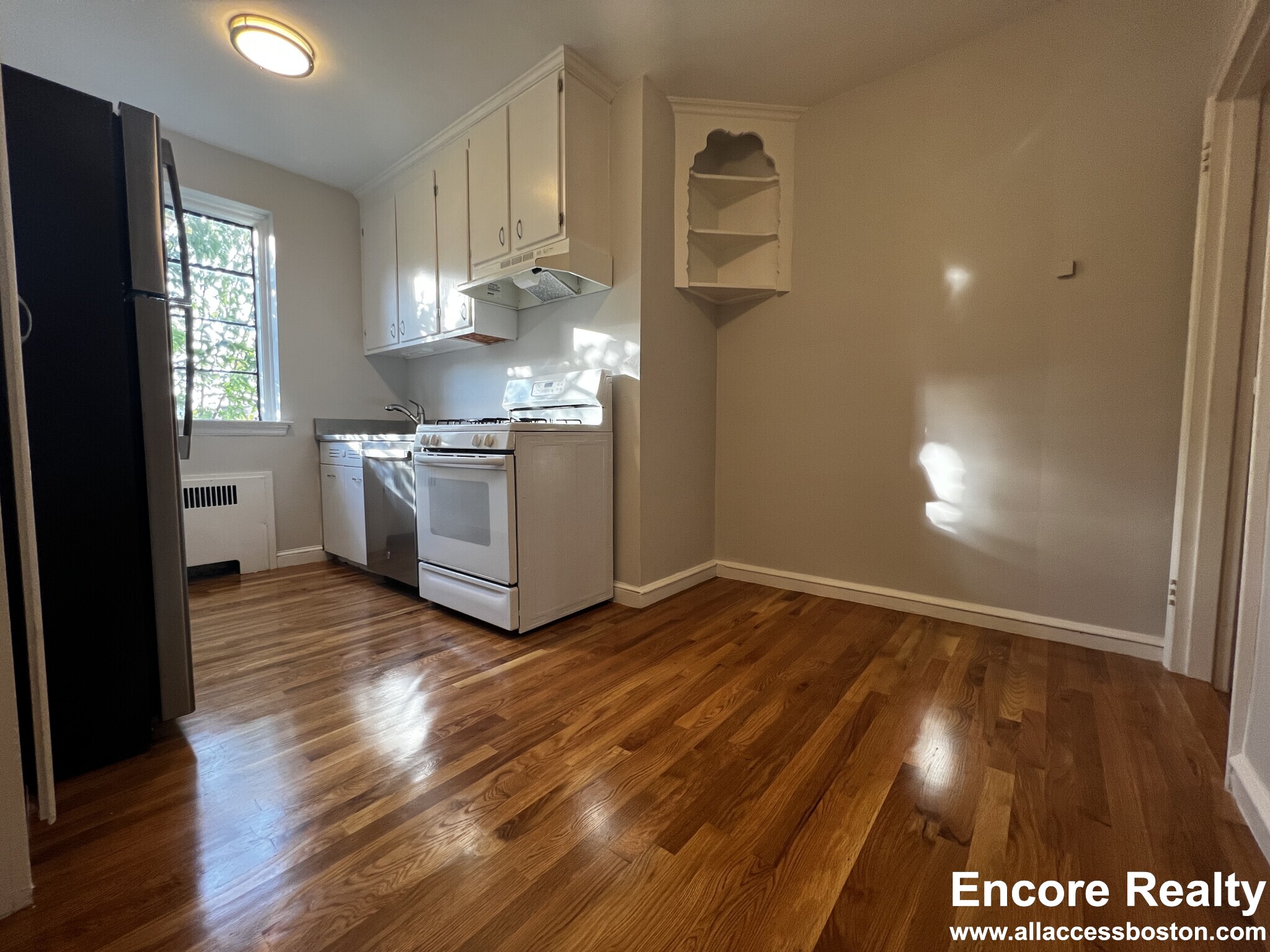 2 bed, 1 bath apartment for rent at 91 Longwood Ave Unit 6, Coolidge Corner — photo 12 of 15
