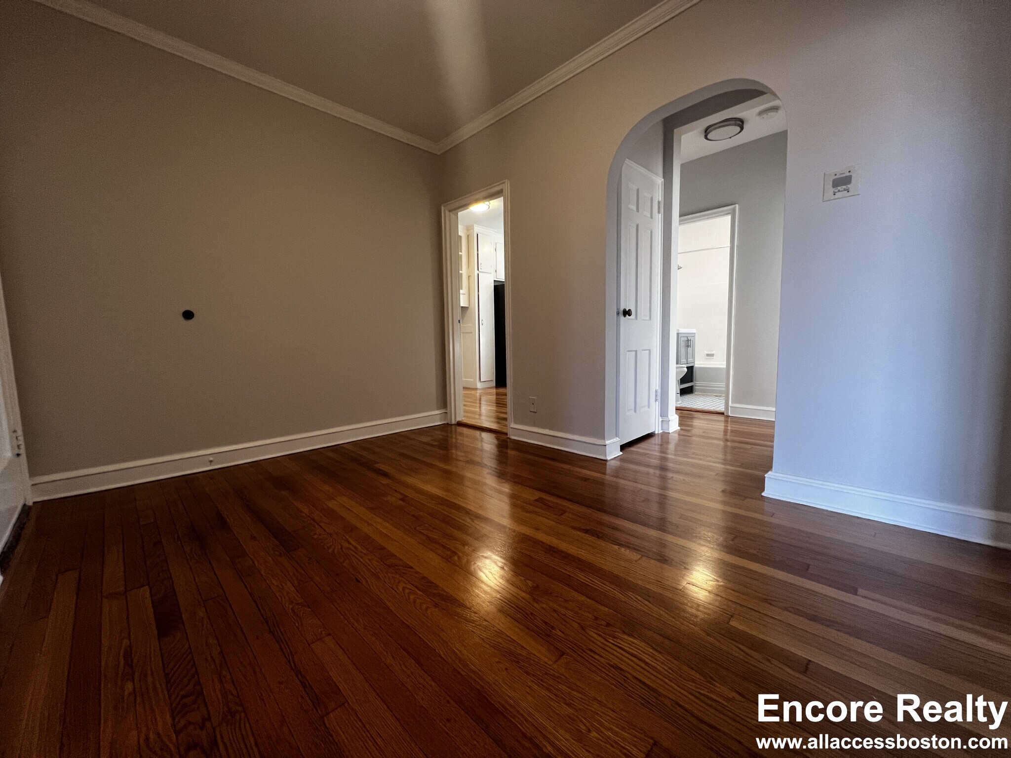2 bed, 1 bath apartment for rent at 91 Longwood Ave Unit 6, Coolidge Corner — photo 8 of 15