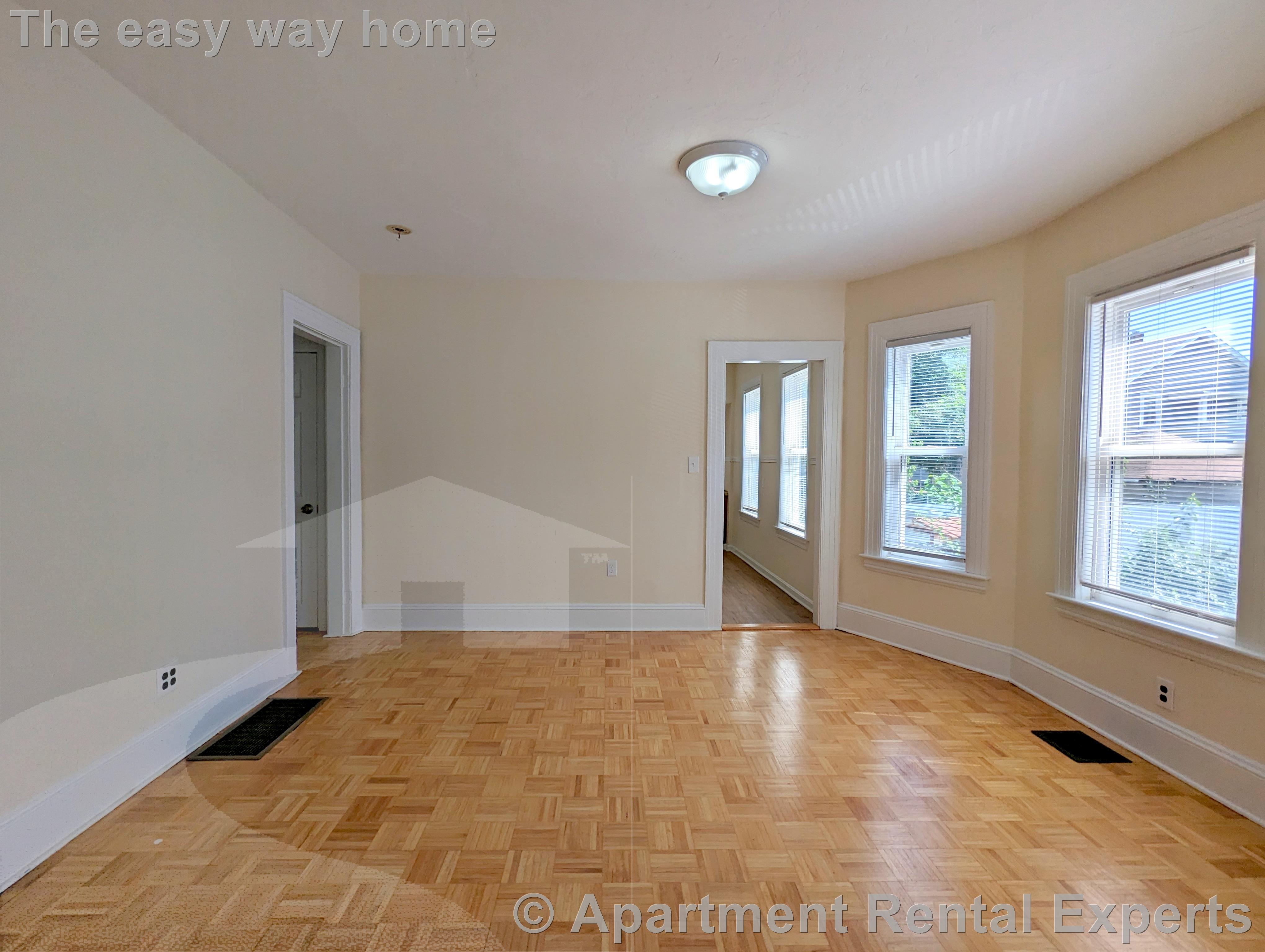 2 bed, 1 bath apartment for rent at 91 Madison Ave, Everett — photo 4 of 16