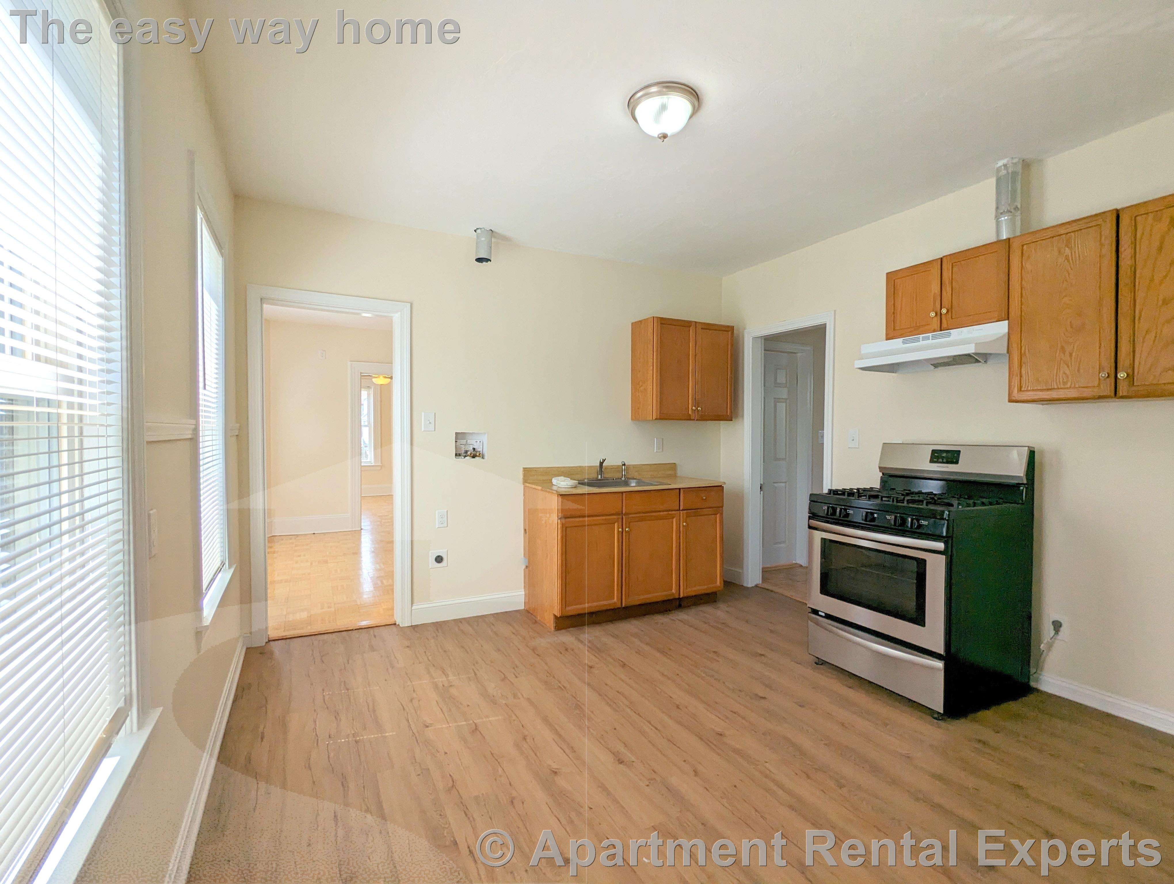 2 bed, 1 bath apartment for rent at 91 Madison Ave, Everett — photo 8 of 16