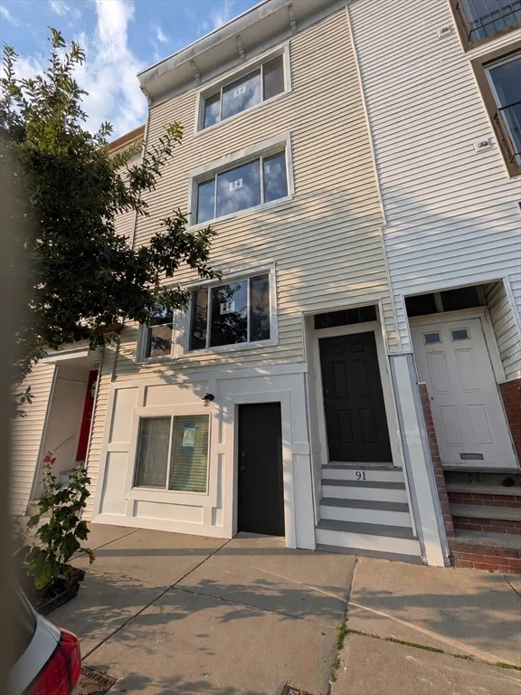 1 bed, 1 bath apartment for rent at 91 Marginal St Unit 1, East Boston — photo 2 of 10