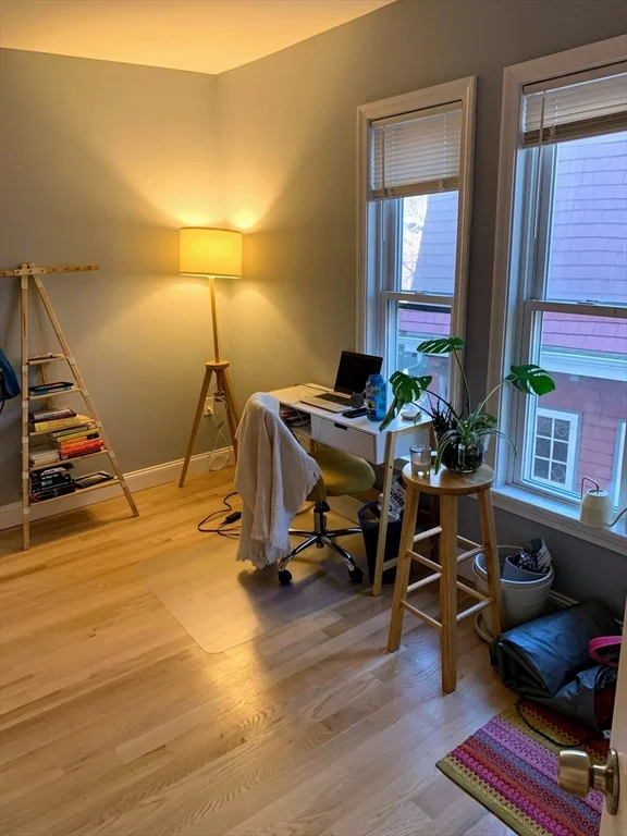 3 bed, 2 bath apartment for rent at 91 Munroe St Unit 2, Union Square — photo 9 of 15