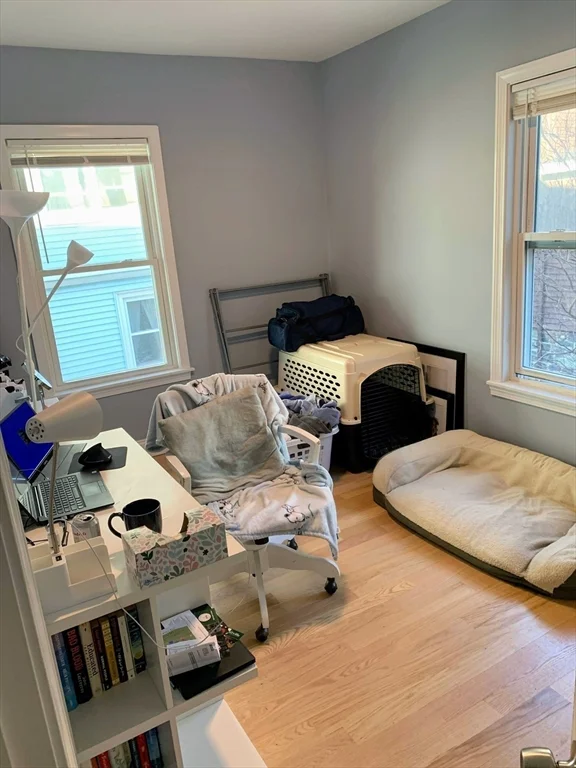 3 bed, 2 bath apartment for rent at 91 Munroe St Unit 2, Union Square — photo 6 of 15