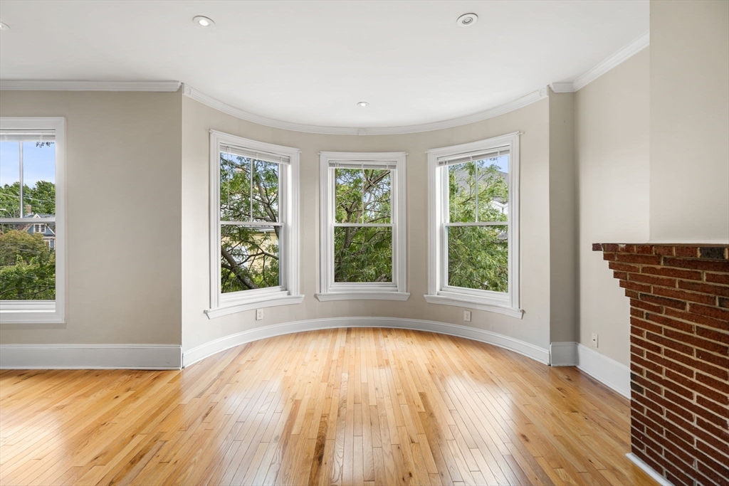 2 bed, 1 bath apartment for rent at 91 Perkins St Unit 10, East Somerville — photo 2 of 20