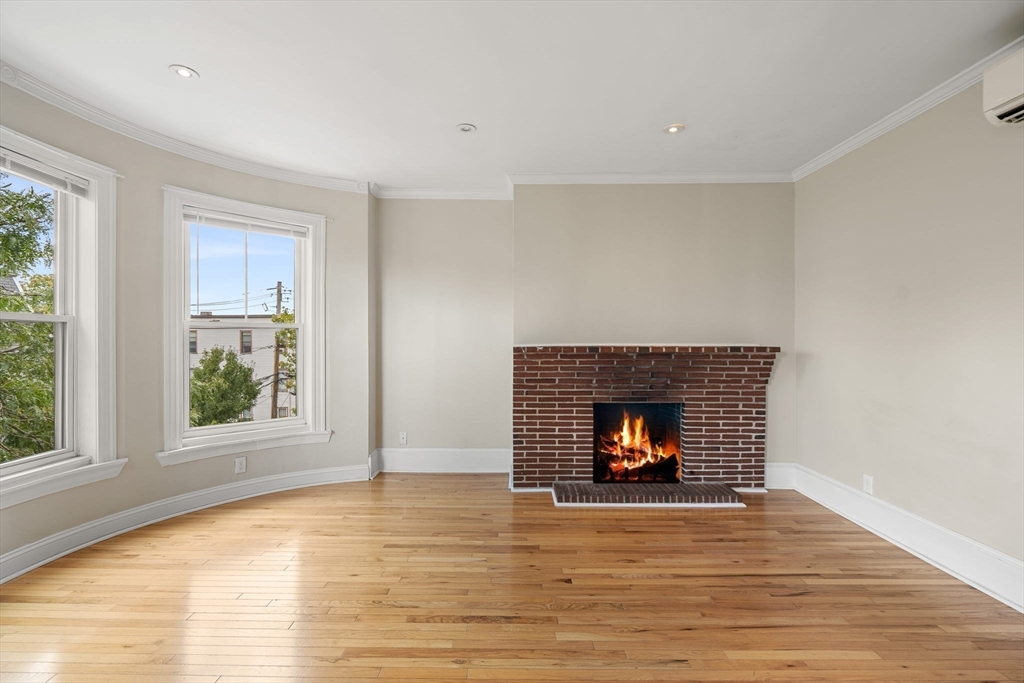 2 bed, 1 bath apartment for rent at 91 Perkins St Unit 10, East Somerville — photo 4 of 20
