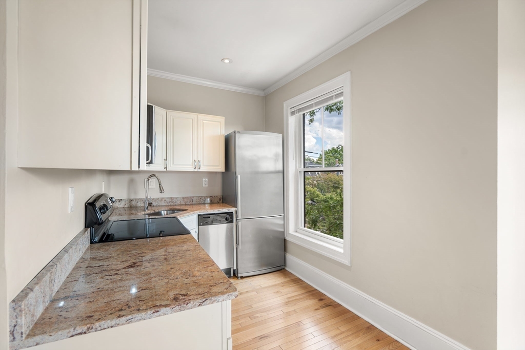2 bed, 1 bath apartment for rent at 91 Perkins St Unit 10, East Somerville — photo 8 of 20