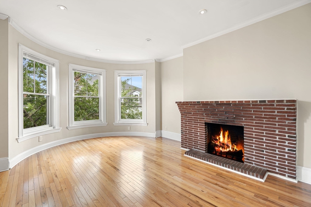 2 bed, 1 bath apartment for rent at 91 Perkins St Unit 10, East Somerville — photo 5 of 20