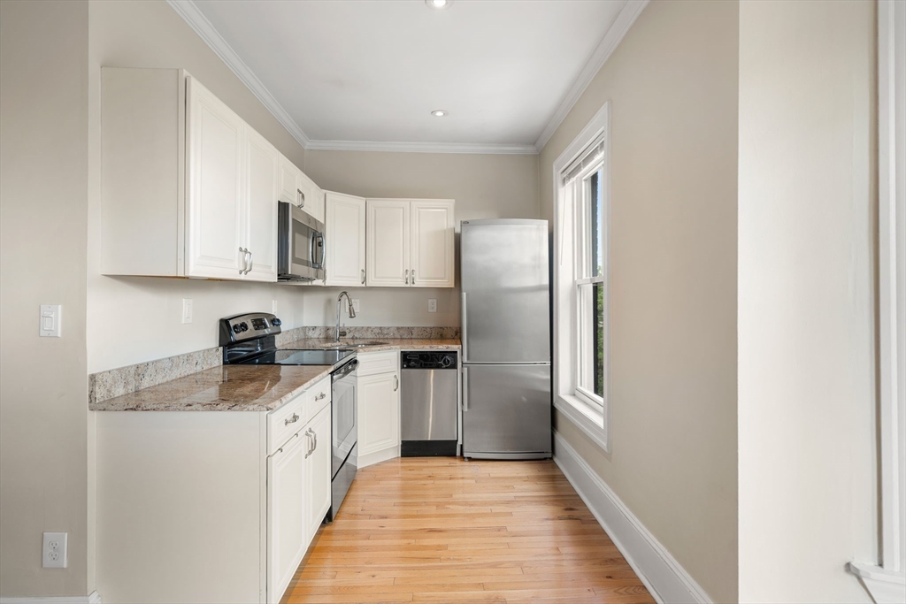 2 bed, 1 bath apartment for rent at 91 Perkins St Unit 10, East Somerville — photo 7 of 20