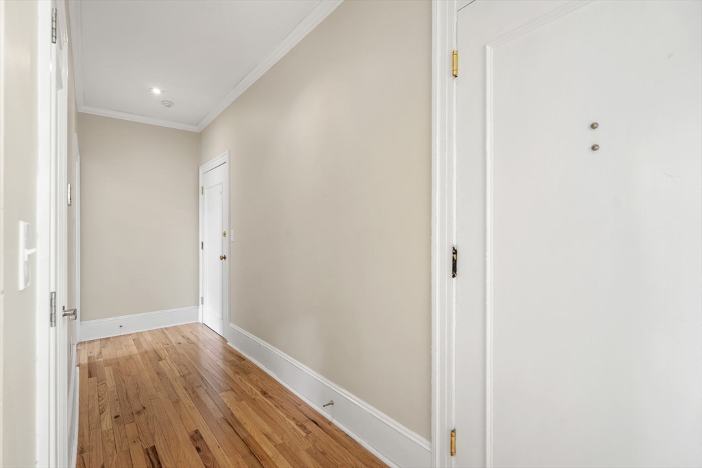 2 bed, 1 bath apartment for rent at 91 Perkins St Unit 10, East Somerville — photo 11 of 20