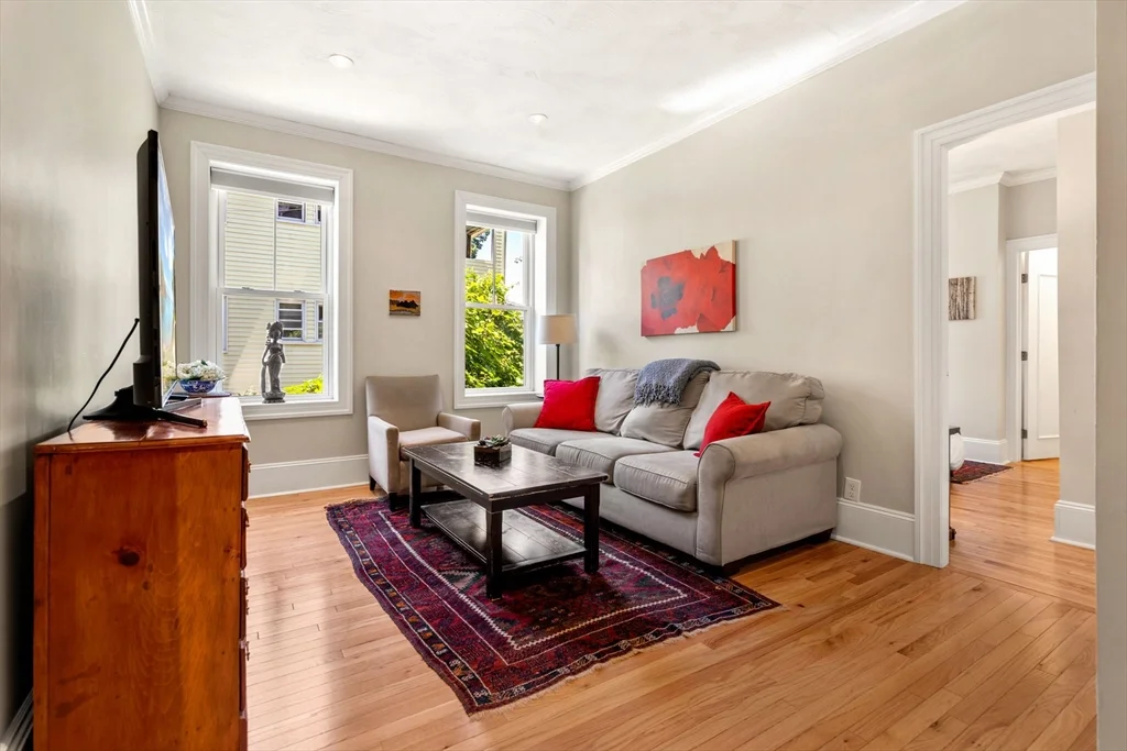 2 bed, 1 bath apartment for rent at 91 Perkins St Unit 4, East Somerville — photo 2 of 21