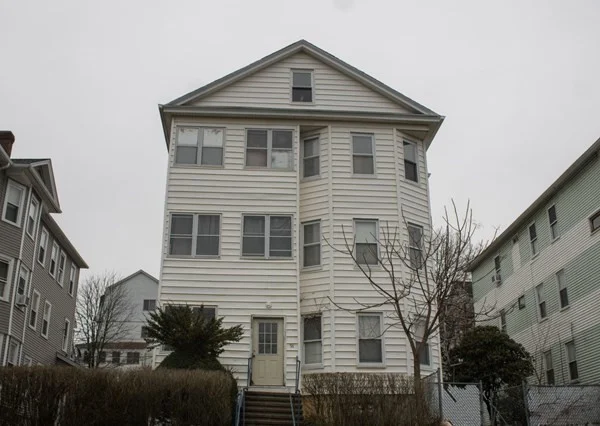 2 bed, 1 bath apartment for rent at 91 Perry Ave Unit 3, Worcester — photo 1 of 6