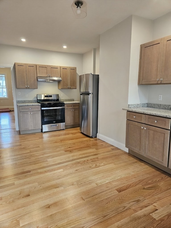 2 bed, 1 bath apartment for rent at 91 Porter St Unit 1, Stoughton — photo 2 of 13
