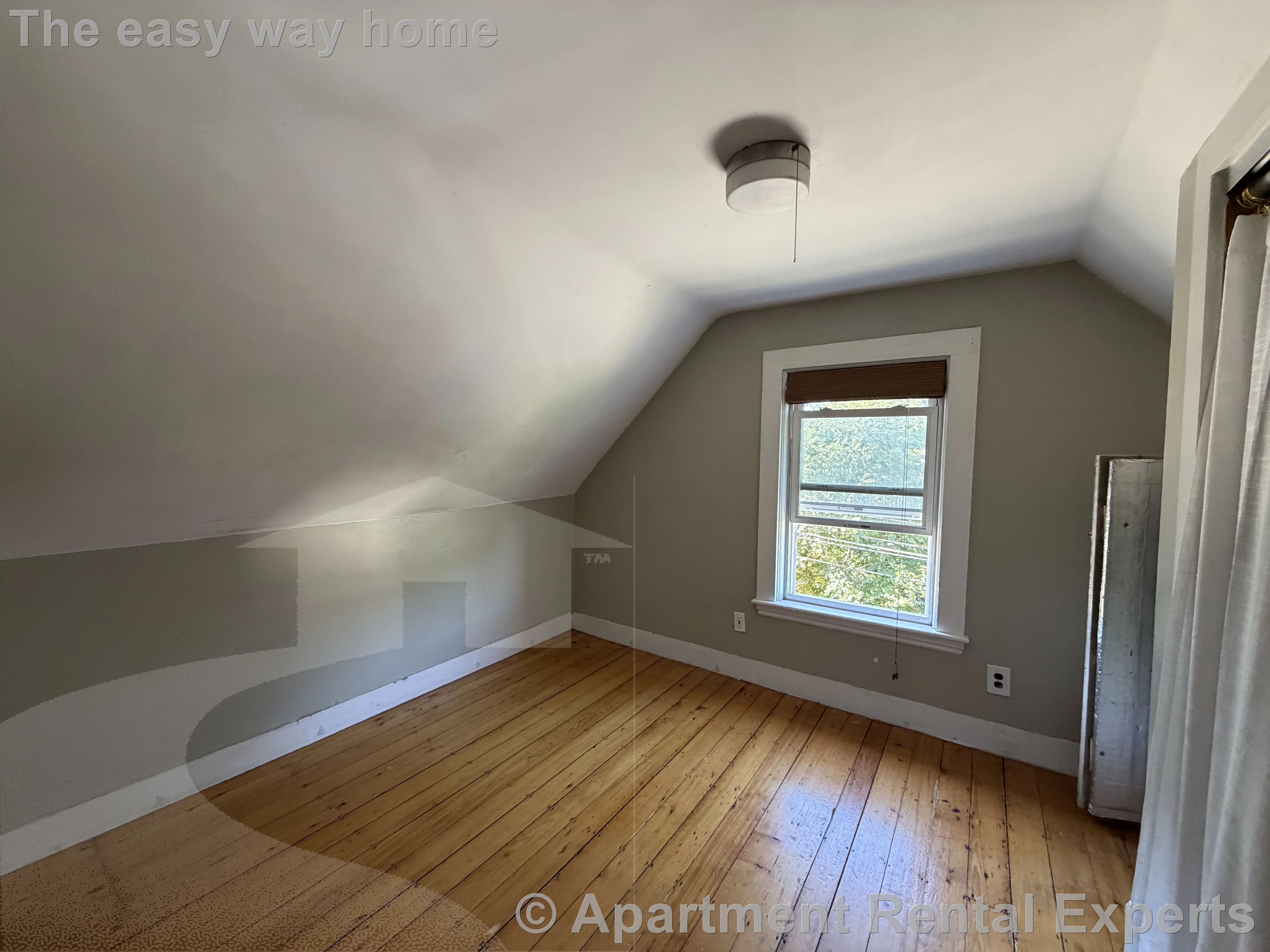 3 bed, 1 bath apartment for rent at 91 Porter St Unit 2, Spring Hill — photo 7 of 14