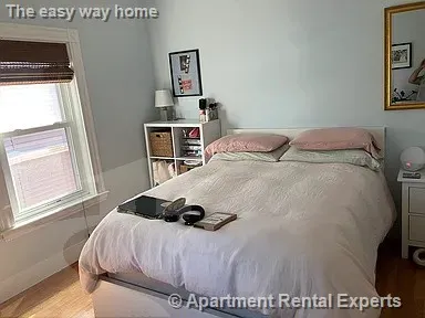4 bed, 1 bath apartment for rent at 91 Porter St Unit 2, Spring Hill — photo 7 of 9