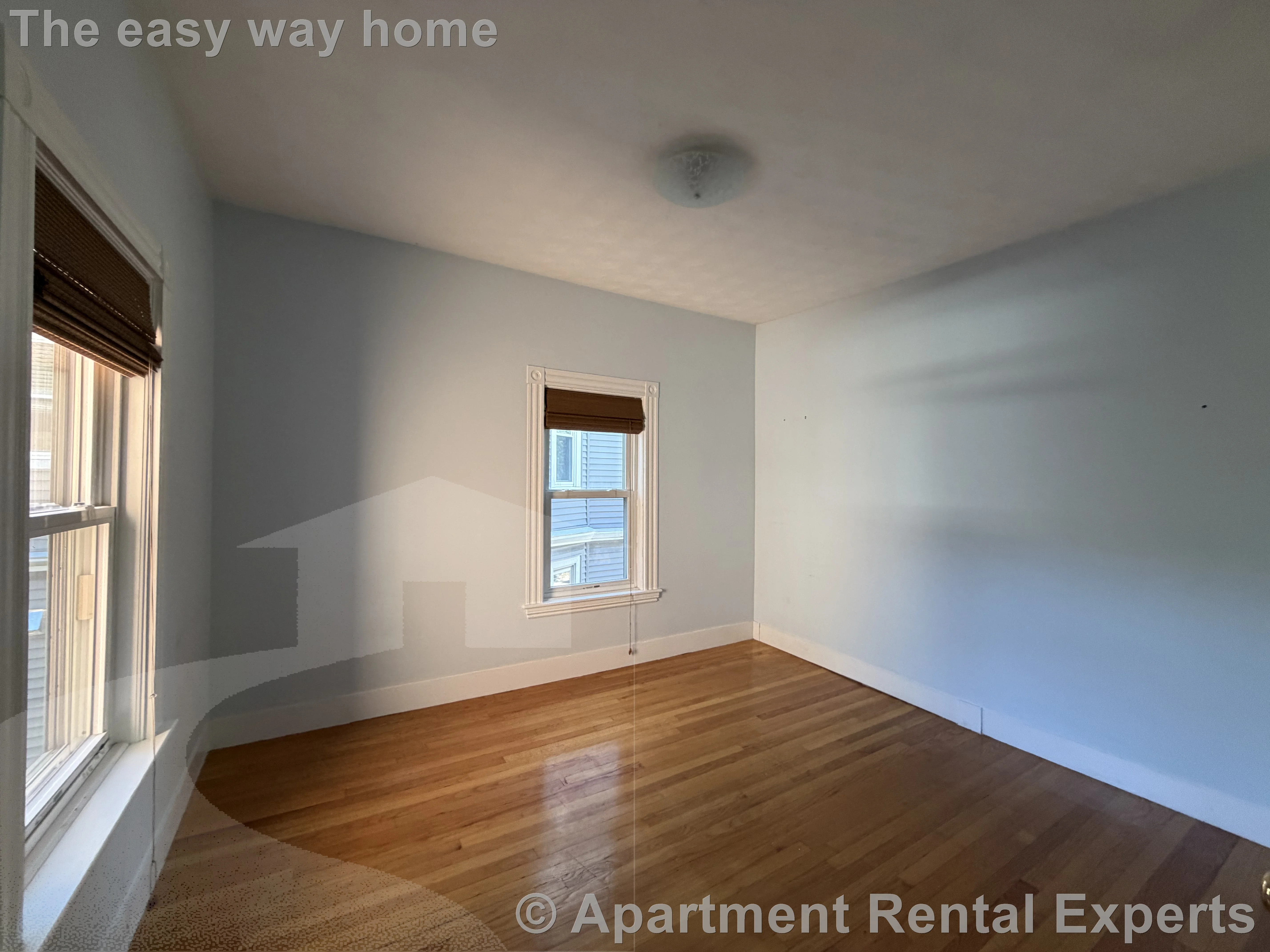 3 bed, 1 bath apartment for rent at 91 Porter St Unit 2, Spring Hill — photo 4 of 14