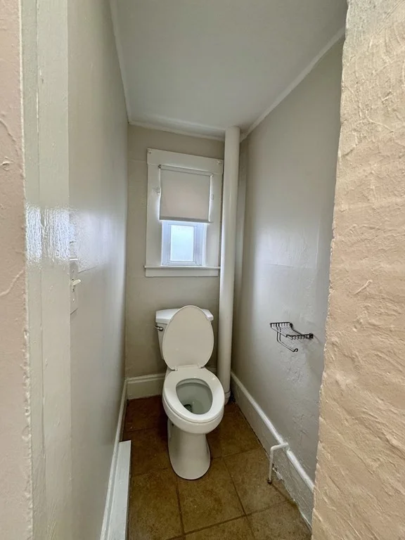 2 bed, 1 bath apartment for rent at 91 Porter St Unit 3, Stoughton — photo 7 of 13