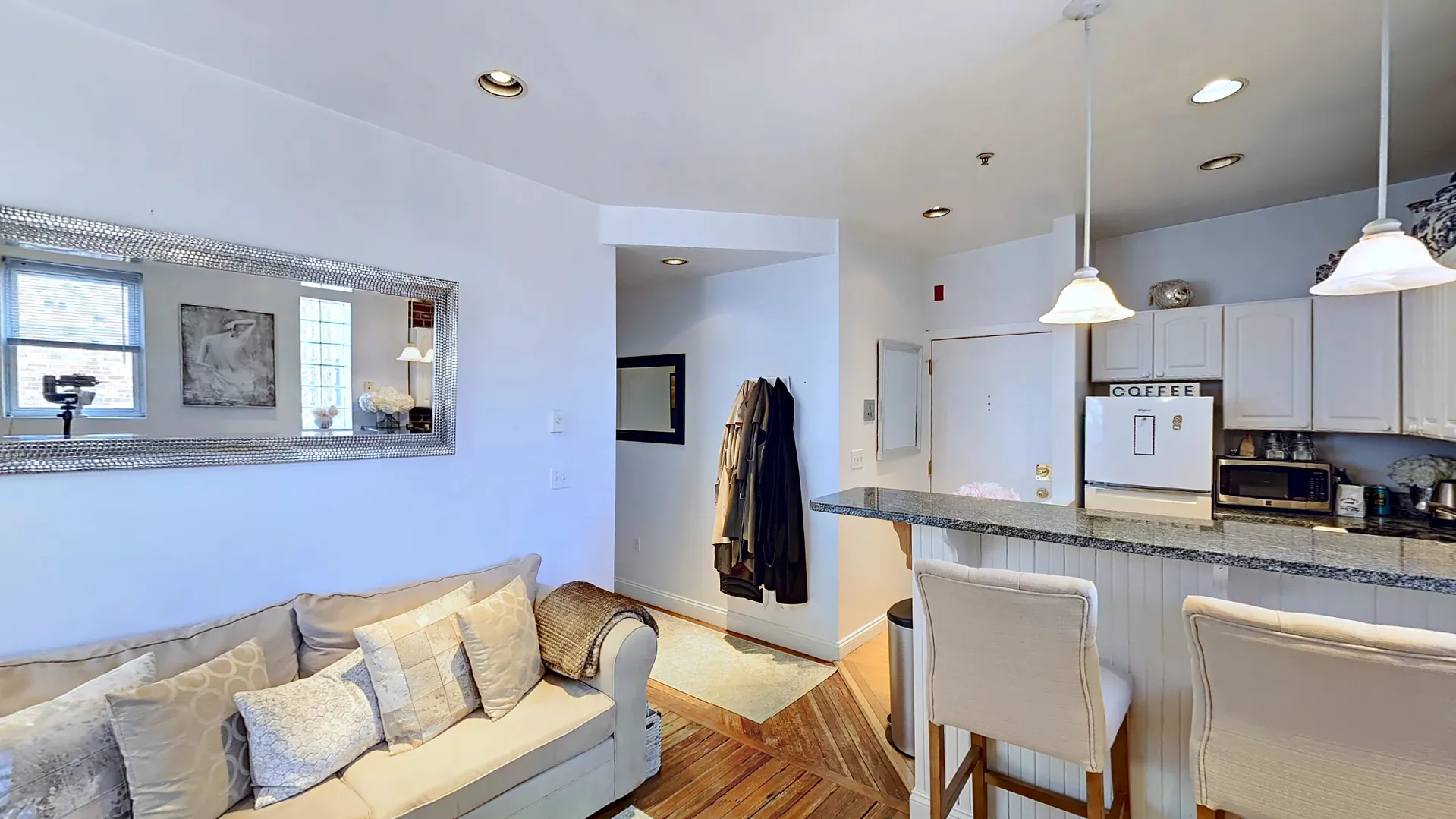 2 bed, 1 bath apartment for rent at 91 Prince St Unit 18, North End — photo 3 of 14