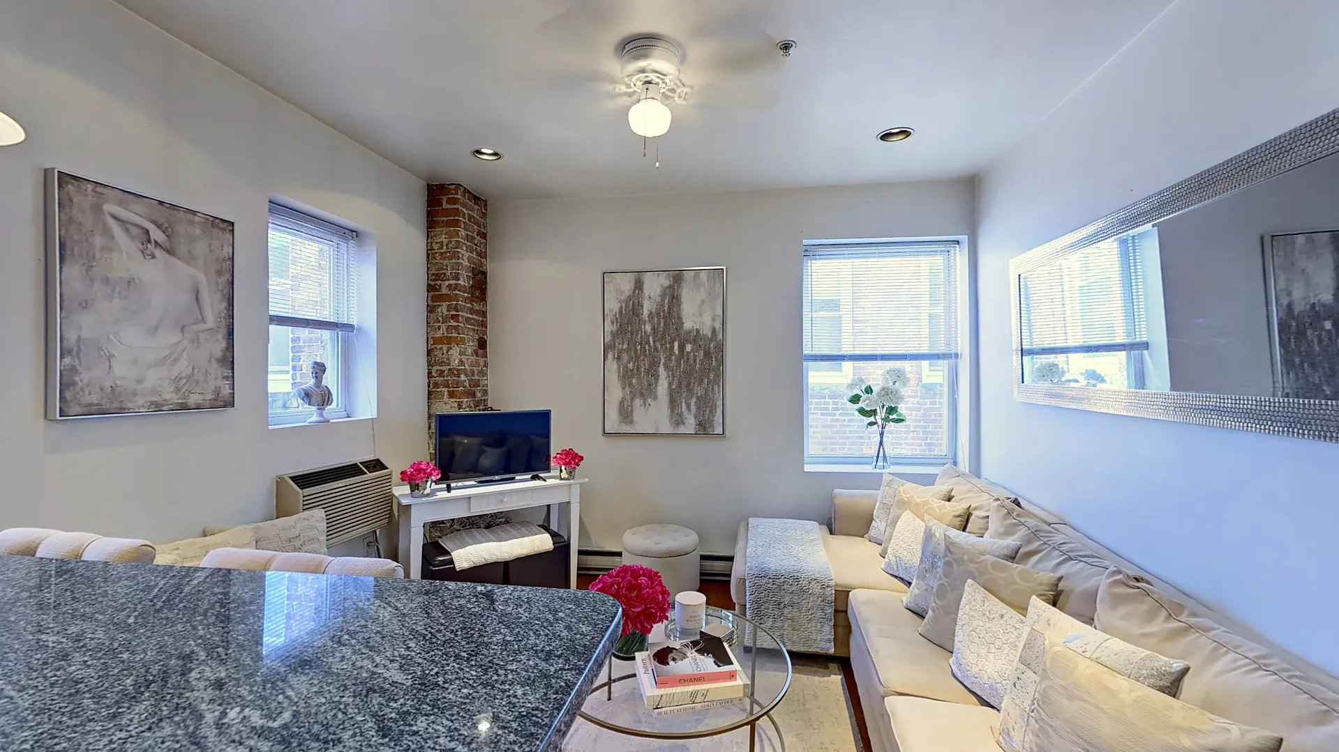 2 bed, 1 bath apartment for rent at 91 Prince St Unit 18, North End — photo 1 of 14