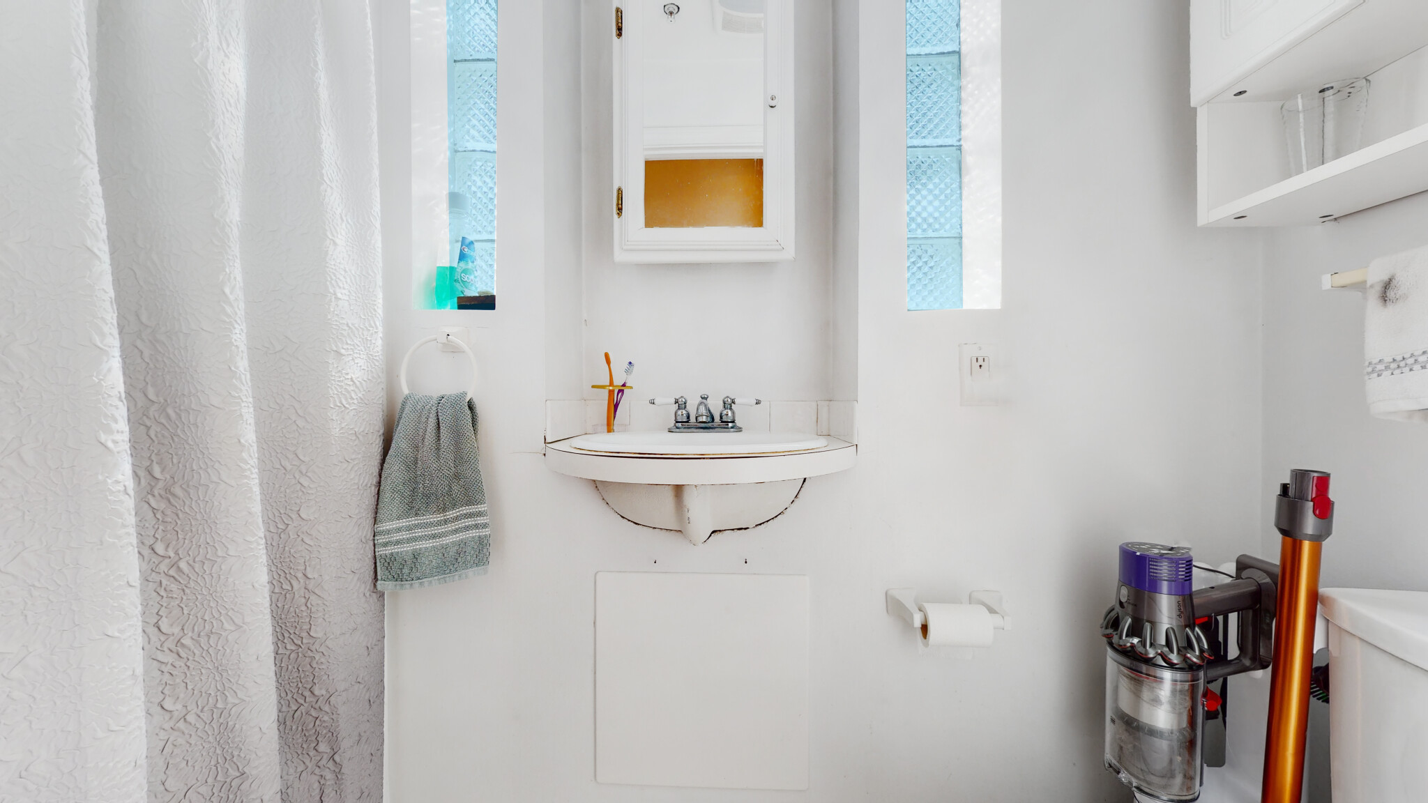 3 bed, 2 bath apartment for rent at 91 Prince St Unit 21, North End — photo 11 of 17