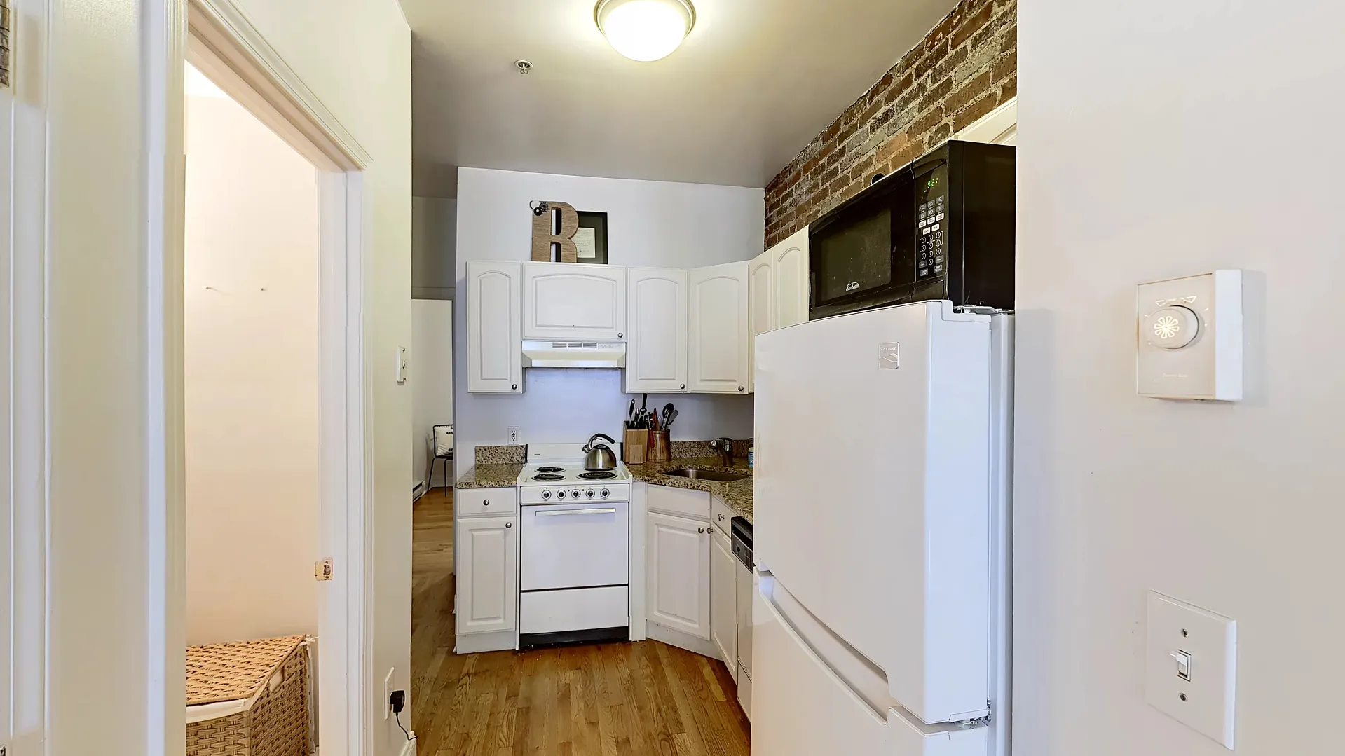 2 bed, 1 bath apartment for rent at 91 Prince St Unit 7, North End — photo 5 of 14
