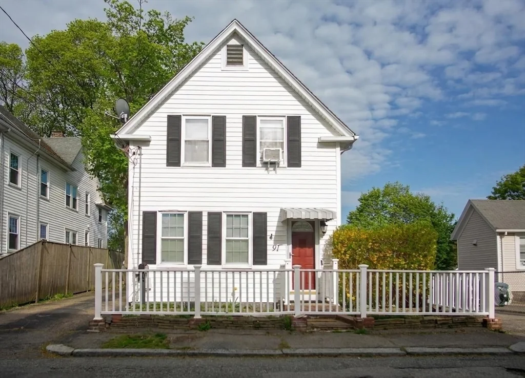 1 bed, 1 bath apartment for rent at 91 Quincy St Unit 91, Quincy Center — photo 1 of 16