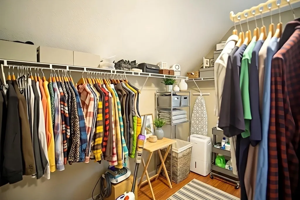 1 bed, 1 bath apartment for rent at 91 Quincy St Unit 91, Quincy Center — photo 13 of 16
