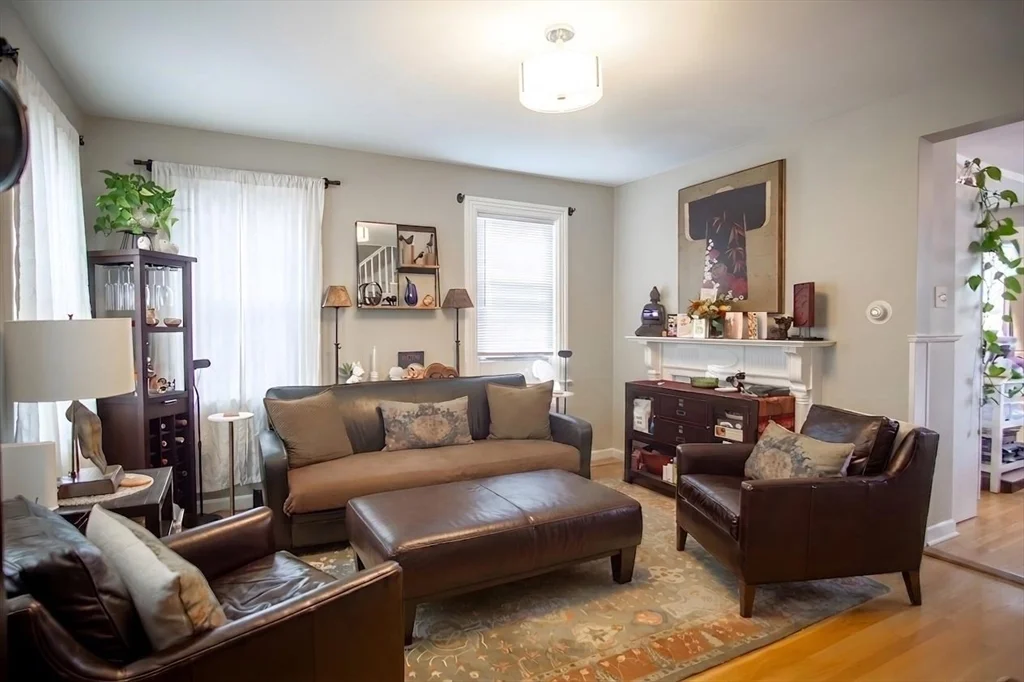 1 bed, 1 bath apartment for rent at 91 Quincy St Unit 91, Quincy Center — photo 2 of 16