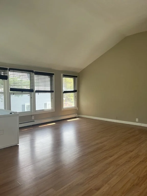3 bed, 1 bath apartment for rent at 91 Robbins St Unit 2, Avon — photo 7 of 13