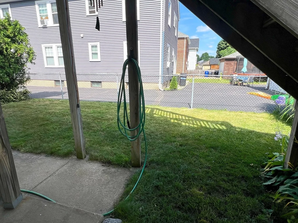 1 bed, 1 bath apartment for rent at 91 Russell St Unit 1, Quincy — photo 10 of 11