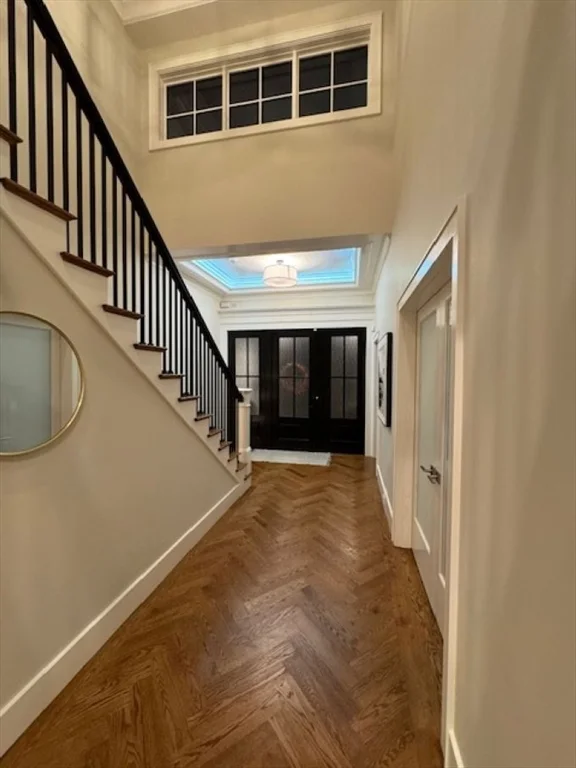 5 bed, 4+ bath apartment for rent at 91 Seaver St, Wellesley — photo 8 of 18