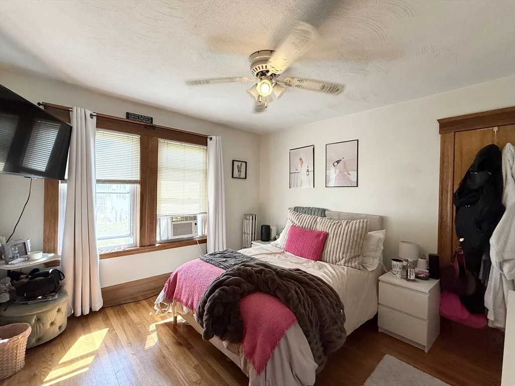 3 bed, 1 bath apartment for rent at 91 Shore Dr Unit 2, Ten Hills — photo 20 of 23