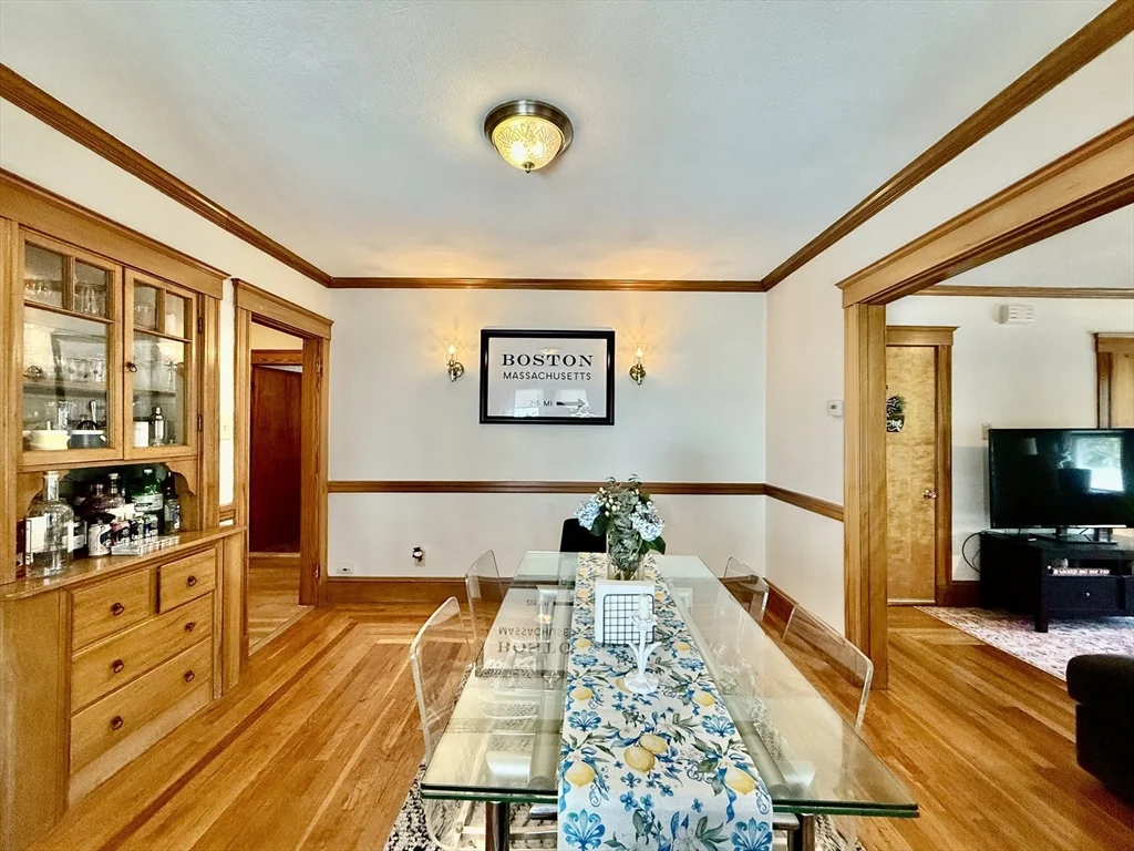 3 bed, 1 bath apartment for rent at 91 Shore Dr Unit 2, Ten Hills — photo 9 of 23